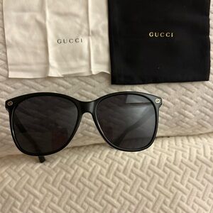 Oversized like new GUCCI sunglasses